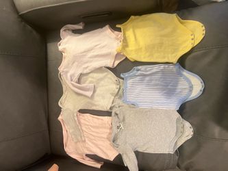 5 pack onsies 0-3 months