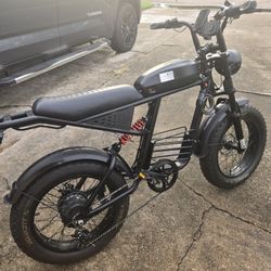 eletric bike with charger Goo condition