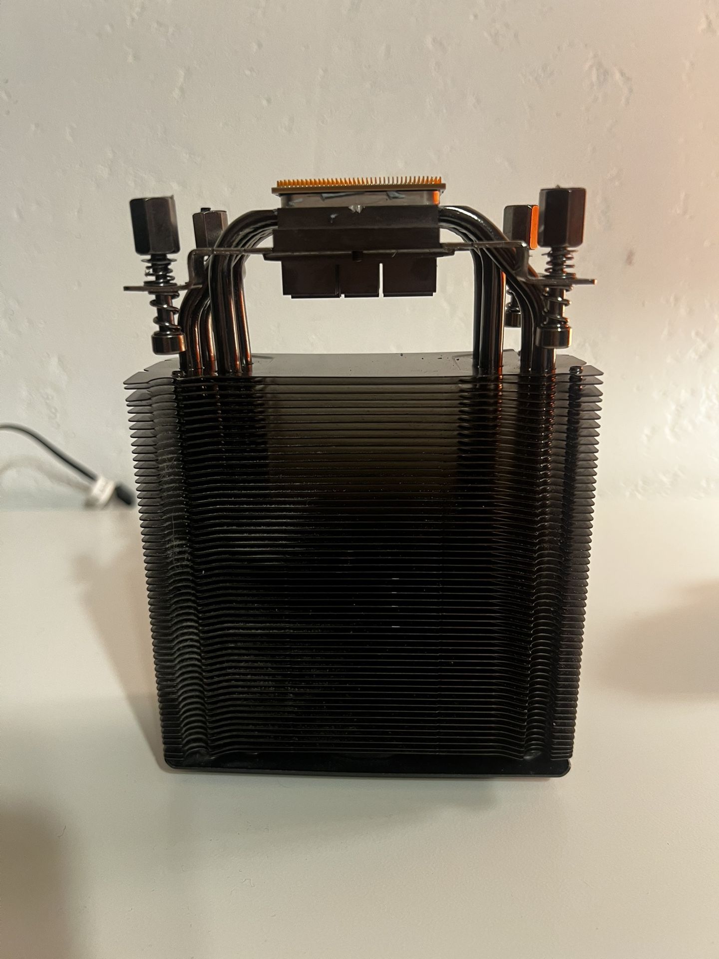 AMD Ryzen 7 5700X 8-Core Processor Stuck To Heat Sink 😭 