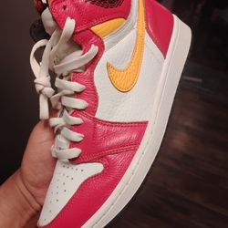 AJ 1 HIGH SIZE 9.5