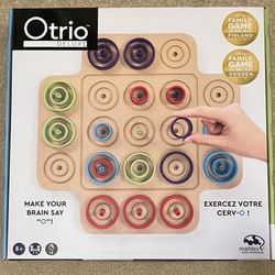 Otrio Game - Like New