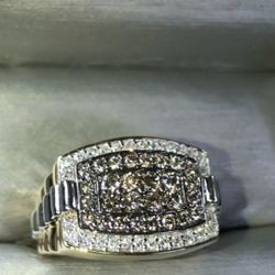 Men's Diamond And Gold Ring 