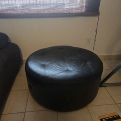 Round Ottoman