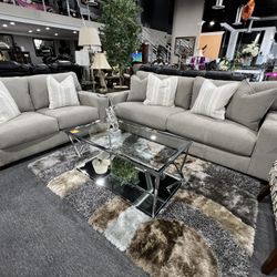 2 Pc Sofa And Loveseat 