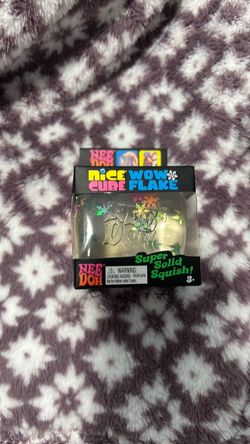 Nee Doh Nice Cube Wow Flake Squish Toy
