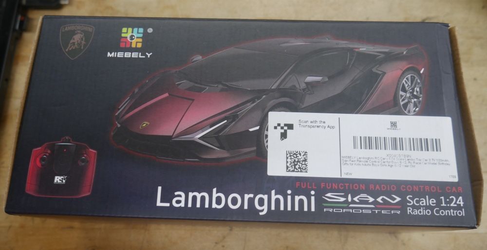 LAMBORGHINI FULL FUNKTION RADIO CONTROL CAR SCALE 1:24 SIAN.