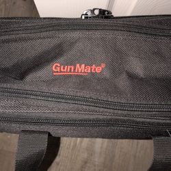 Gun Mate Black Nylon Multi-Compartment Range Bag