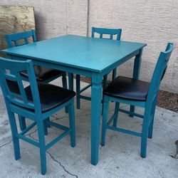 Mexican style table and chairs