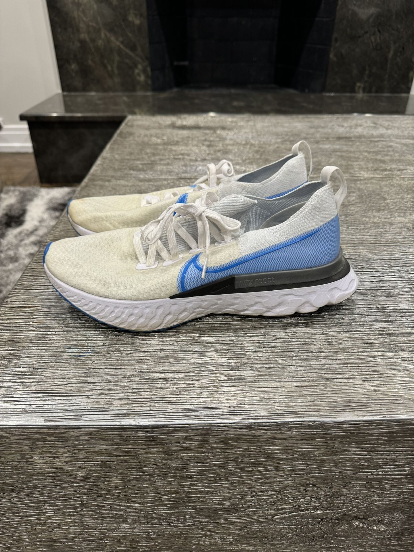 Nike Zoom Fly Running Shoes 12.5