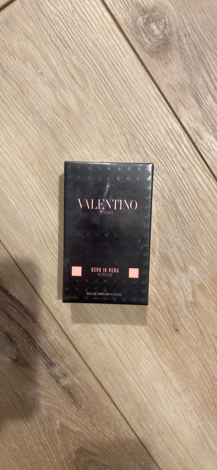 Valentino Born Rome Intense Eau De Parfum Intense 3.4 Fl 100ml