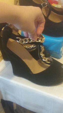 Heels size 8