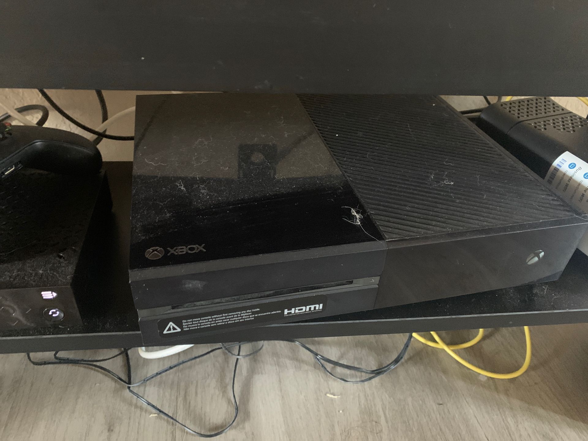 Xbox one With Controller