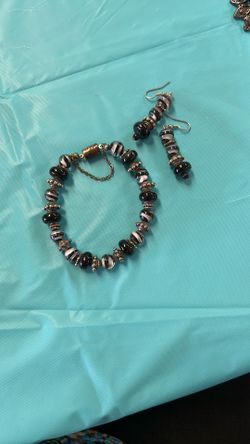 Glass And Metal Beads Earrings And Bracelet