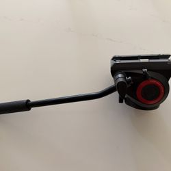 Manfrotto 500 Fluid Video Head with flat base