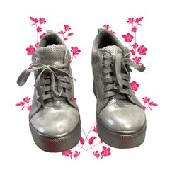 Forever Silver Iridescent Ankle Fashion Boots Shoes Women 7.5
