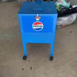 Vintage Cooler