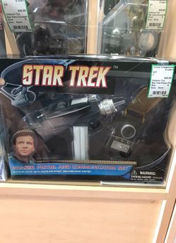 Star Trek phase pistol and communication set