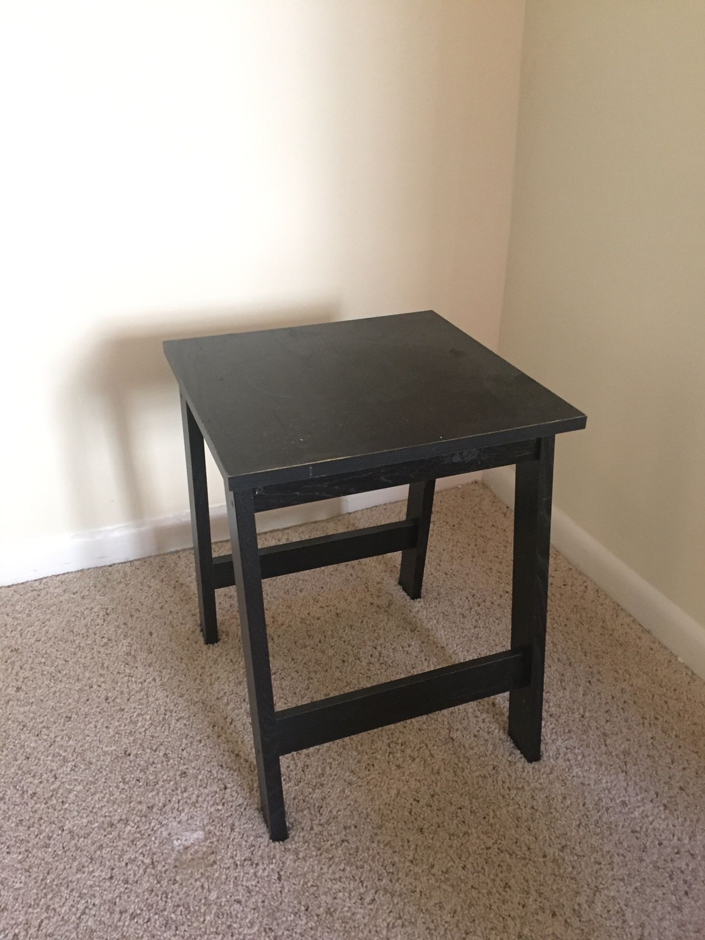 Black side table