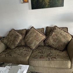 Sofa Set 3+2+1 Love Seat, Lamps, Side Tables, Center Table + Rug