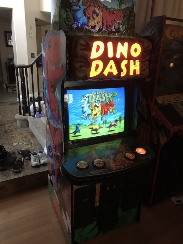 Dino Dash arcade...NEW LOW Price!!!