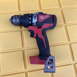 M18 Milwaukee Hammer Drill 
