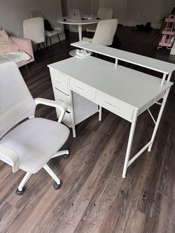 White study desk and office chair