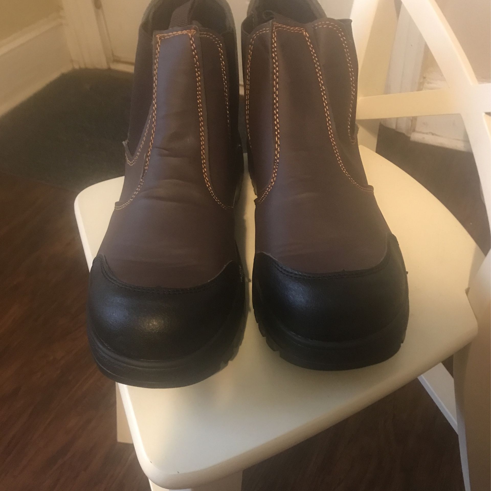 Size 44/10 Water Resistant Work Boots