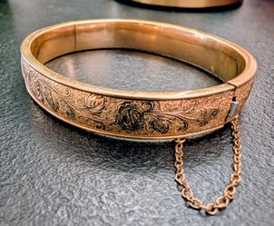 VINTAGE 12K gold filled bangle