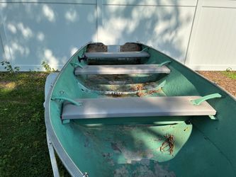 Boat Aluminum W/trailer (Seafoam Green/Silver) 14ft.