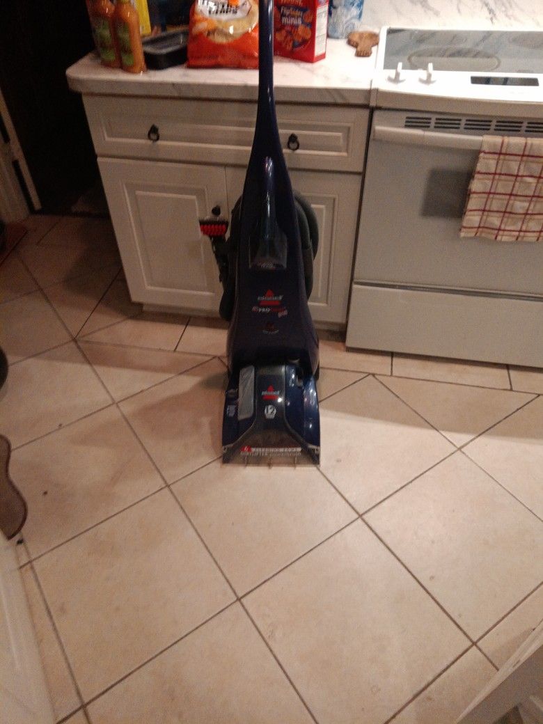 Bissell ProHeat Pet 12 Amp Dirt Lifter Power Bus