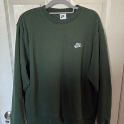 Nike Men’s Green Fleece Sweatshirt Crewneck