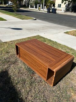 Convertible Lift-Top Coffee Table (Hidden Storage)