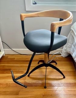 Vintage 1960s-70s salon chair unique piece