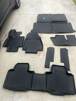 All-Weather SUV Floor Mats + Cargo Liner Set