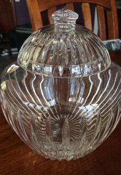 Waterford bowl with lid
