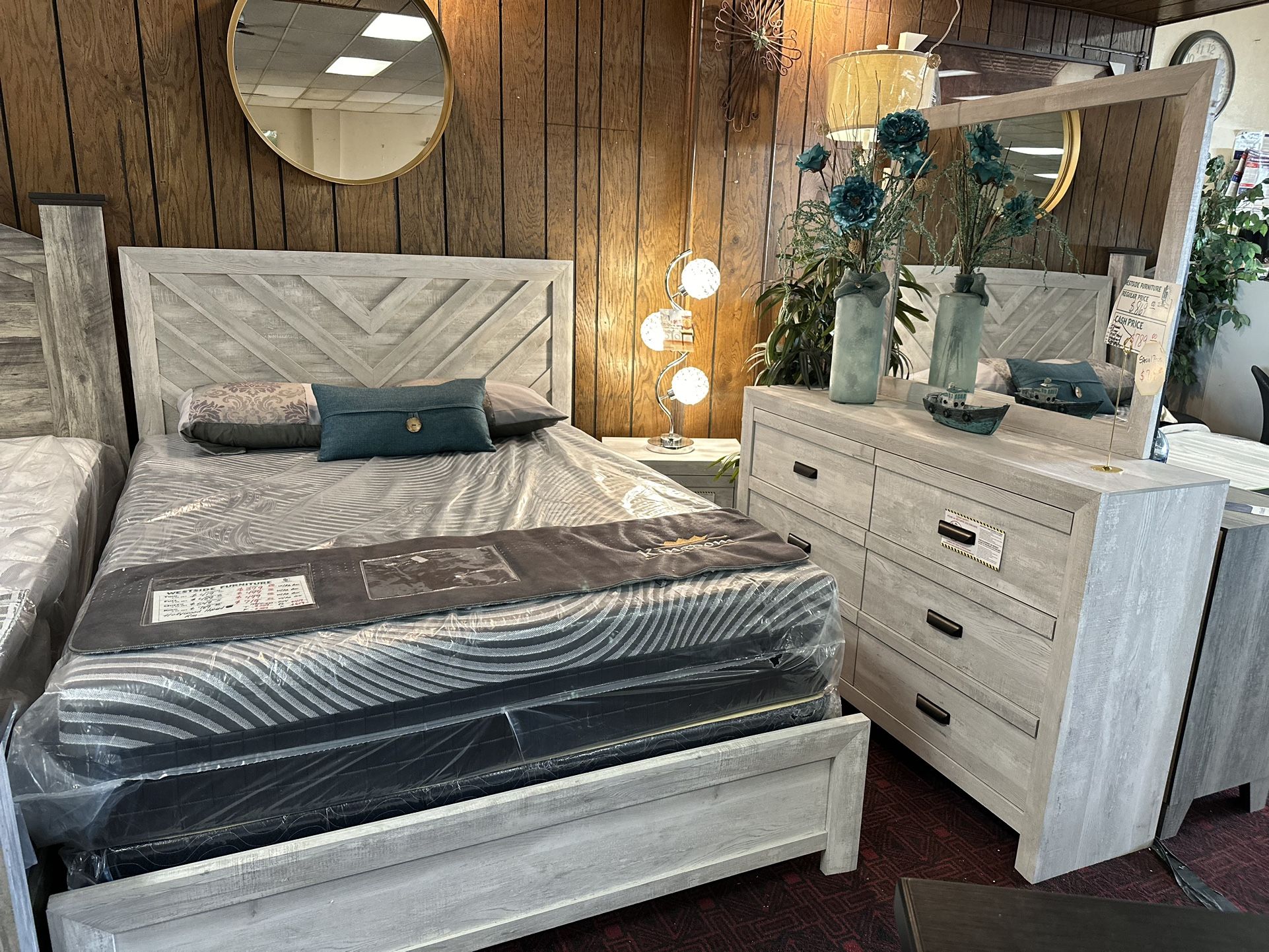 6pc Queen Bed Set