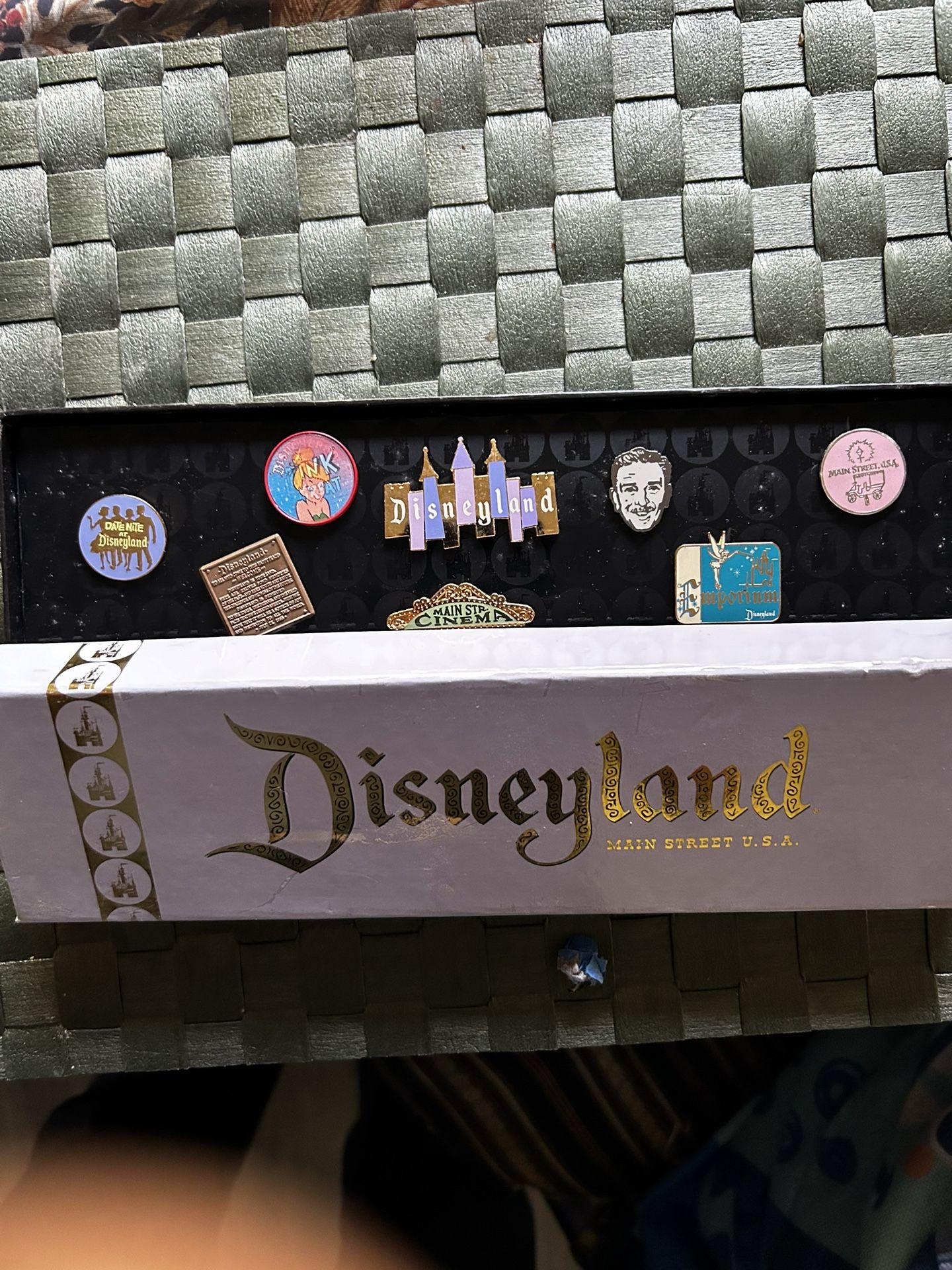 Disney 50th Anniversary Main Street Pin Set