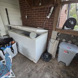 Fridgidaire Gallery Deep Freezer