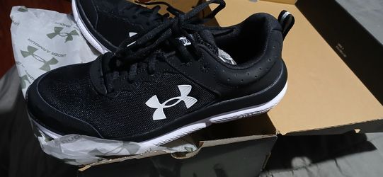 Under Armor shoes 👟