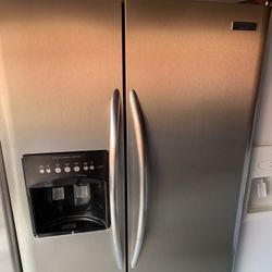 Refrigerator Frigidaire 