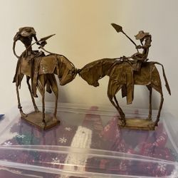 PAPER MACHE’ - Horse & Rider (Wood Base)