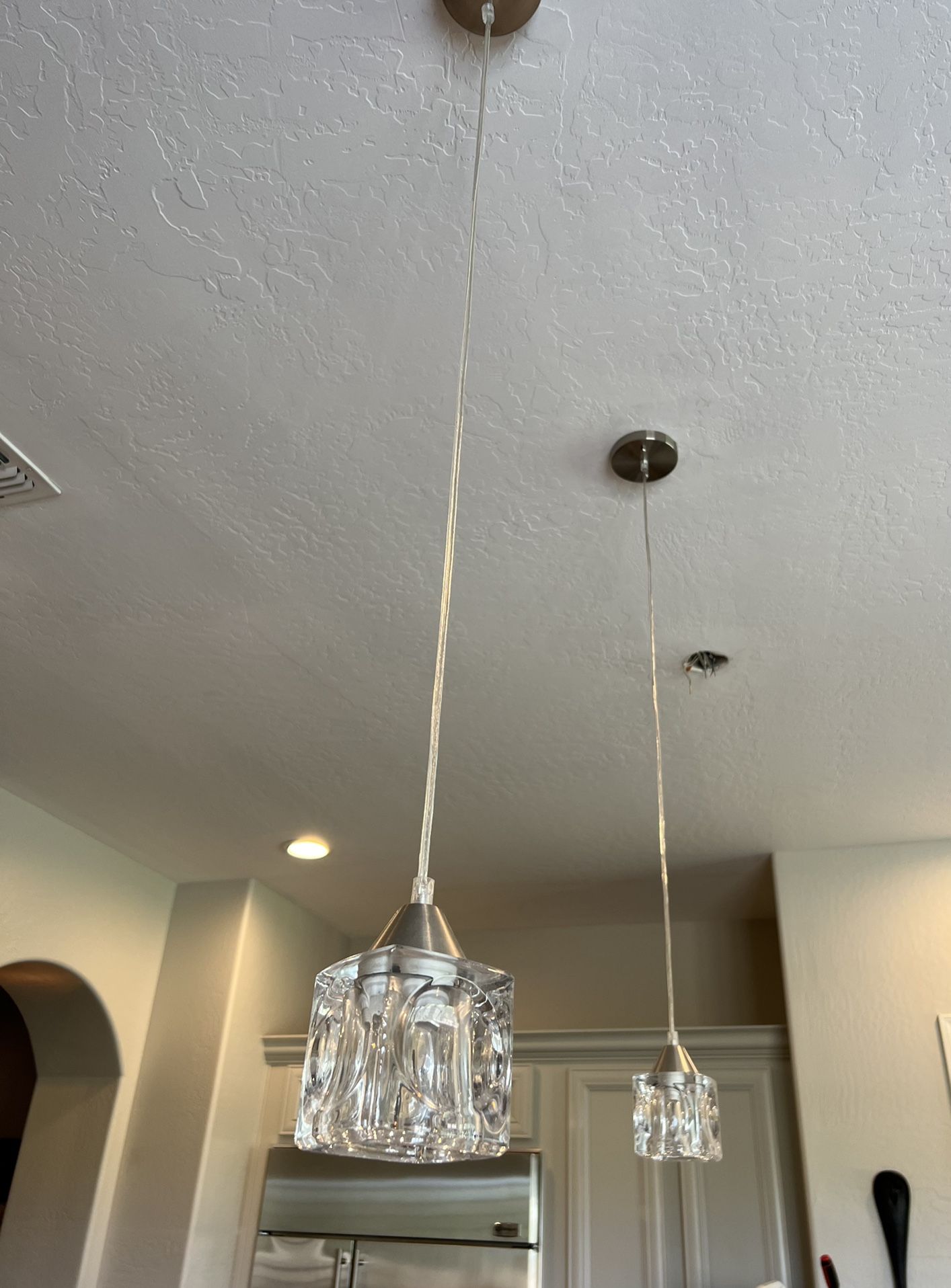 3 Pendant Kitchen Lights 
