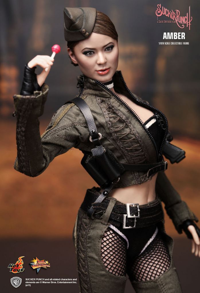 Hot Toys Sucker Punch Amber 1/6 Figure 