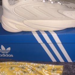 Adidas Ozelia (cream) Size 13 Men 