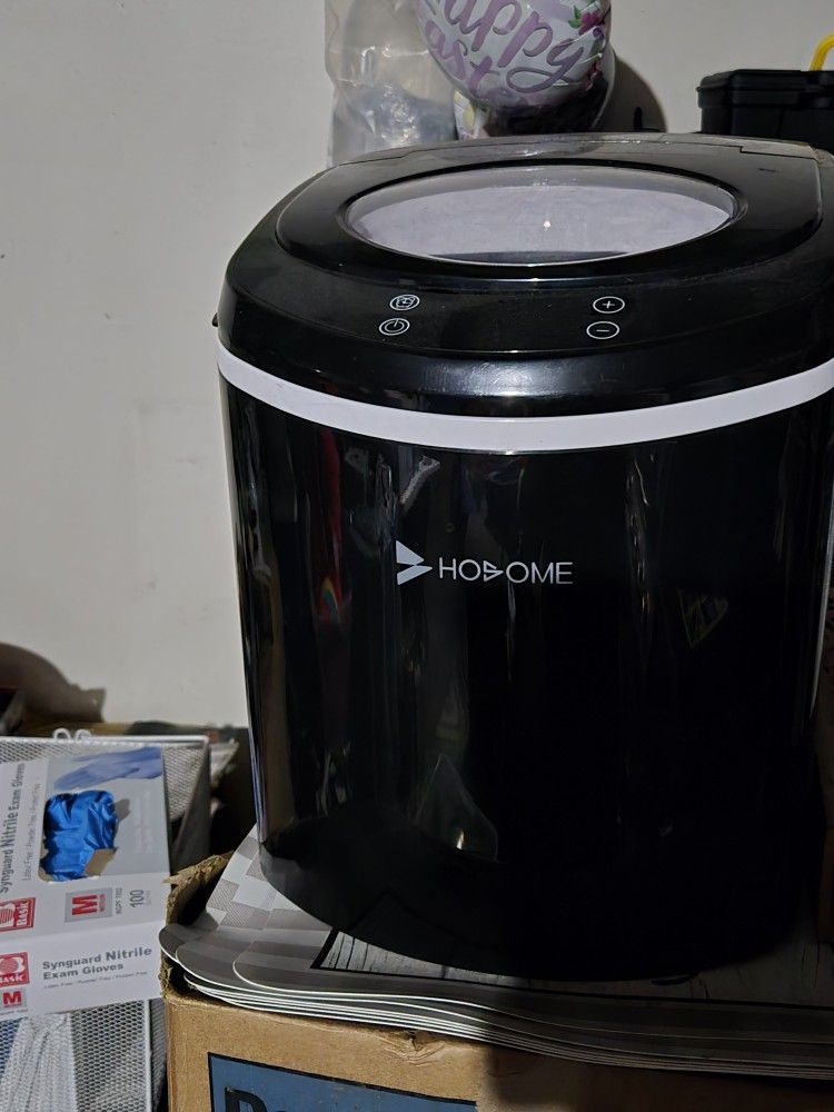 Black Ice Maker