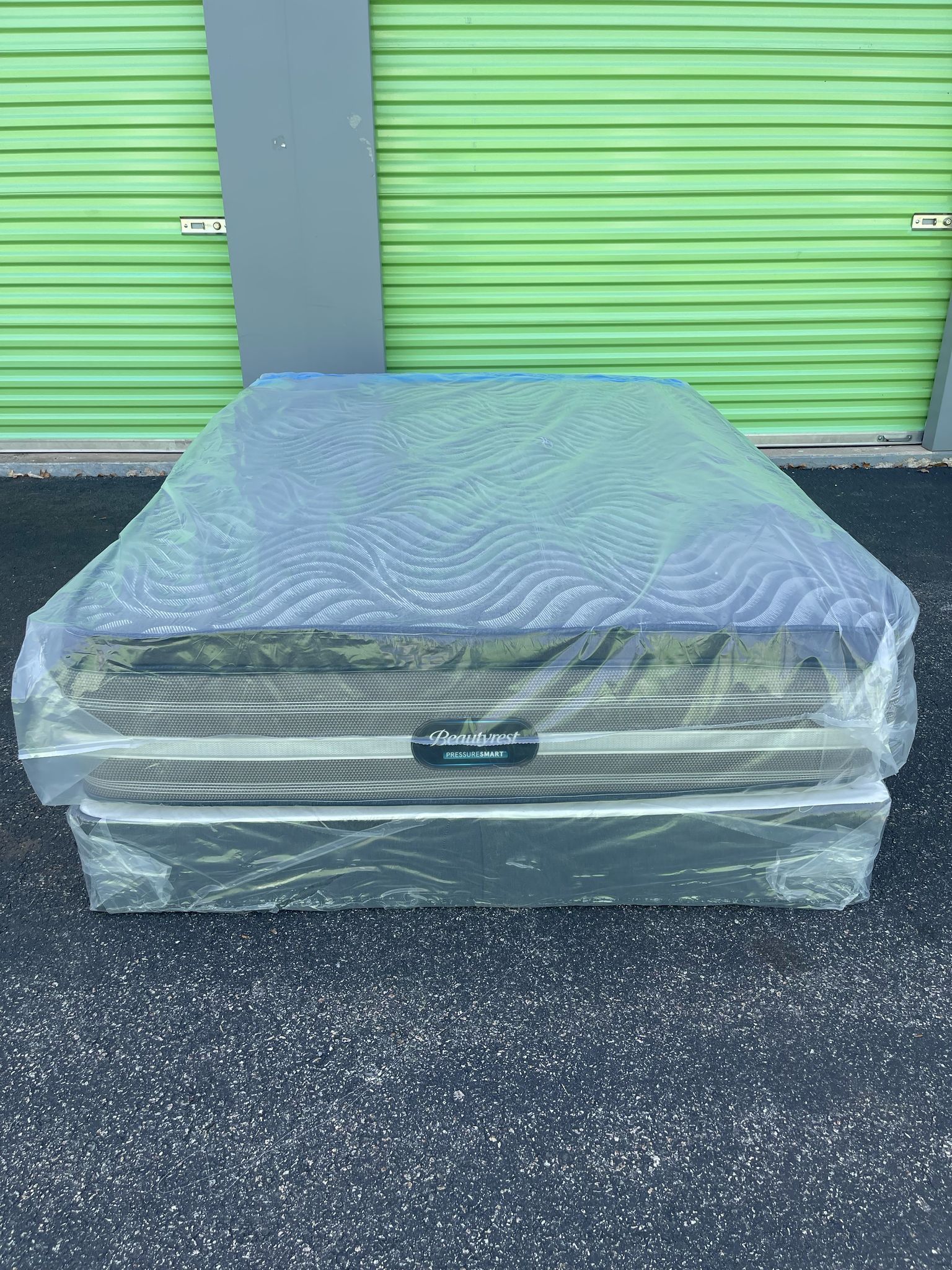 BRANDED Queen Pillow Top 13” New Delivery Available