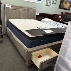 Queen Bed Frame 