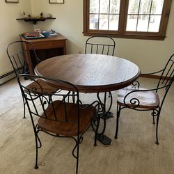 Dining room table