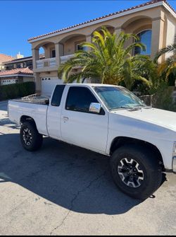 89’ Nissan Hardbody 4x4