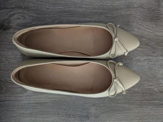 Leather Nude ballet flats by Quince, Size 7 (6.5 ok too), $72 retail